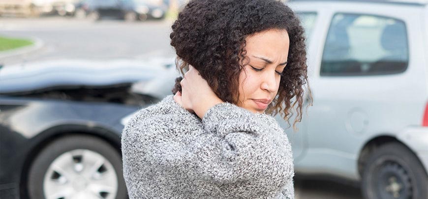 patient receiving whiplash in Sacramento
